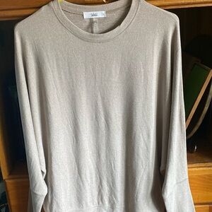 🩵🩵🩵 Talulah Ladies -L- Super Soft Crew Neck Sweater…Worn Once…Like New🩵🩵🩵